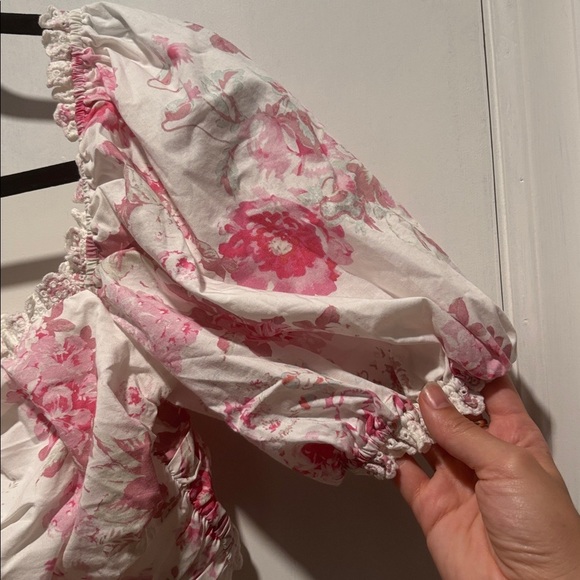 FOR LOVE & LEMONS mills floral puff sleeve crop top - Picture 5 of 6